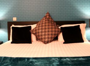 bedroom_blue.jpg
